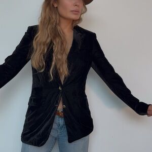 Donna Karan New York Black Velvet Blazer – Size 4
